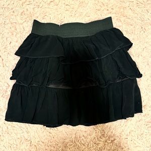 Girls size 8/10 Black Ruffle Skirt